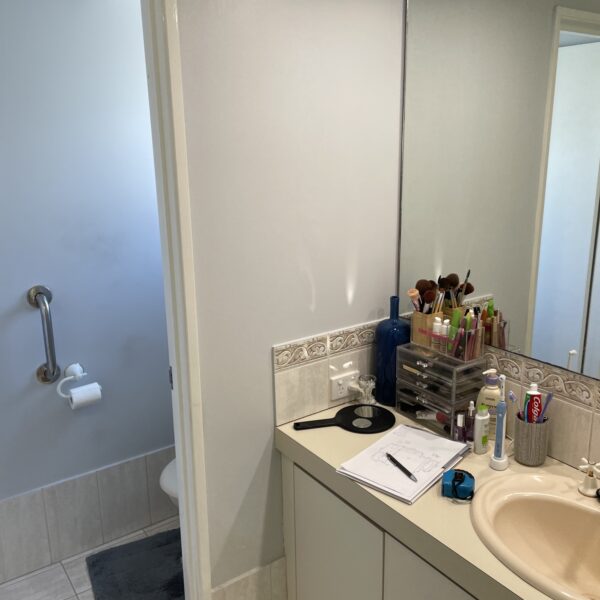 McCrea Pass, Canning Vale - Bathroom