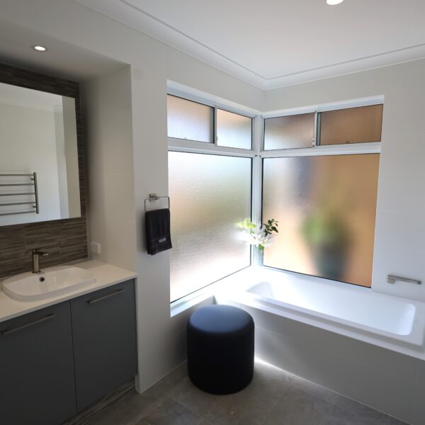 McCrea Pass, Canning Vale - Bathroom