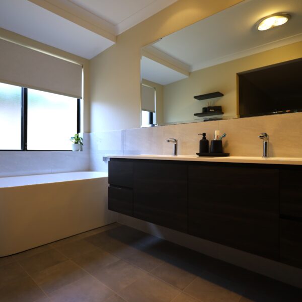 The Green, Canning Vale - Ensuite