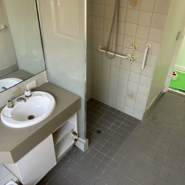 D'Alonzo Place, Balcatta - Bathroom